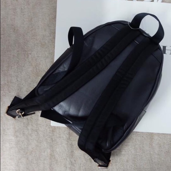 🌷Coach Mini Charlie Backpack In Signature NWT. - Picture 3 of 8